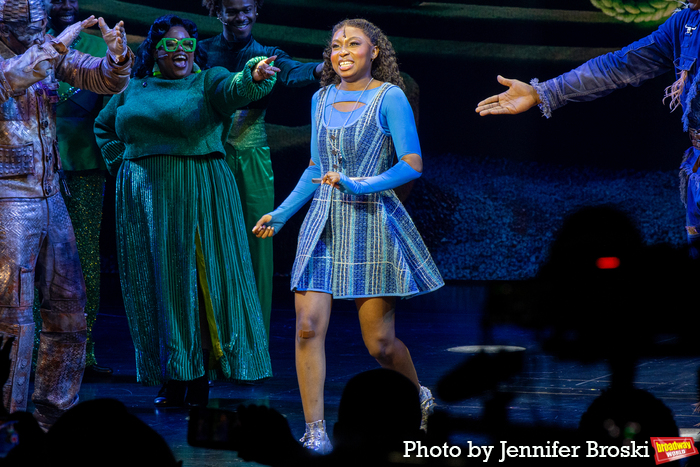 Photos: The Cast of THE WIZ Takes Their Opening Night Bows Image