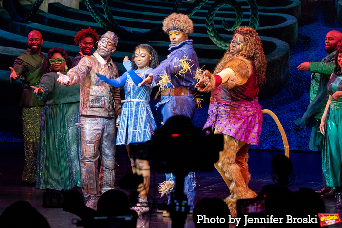 Photos: The Cast of THE WIZ Takes Their Opening Night Bows Image