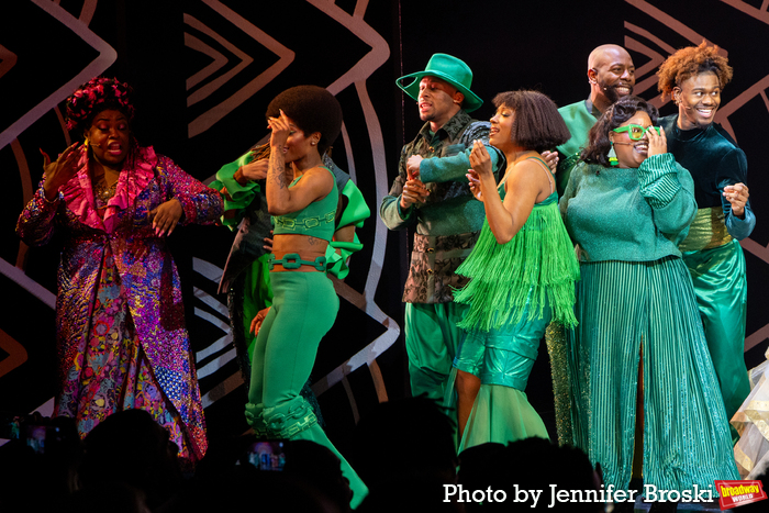 Photos: The Cast of THE WIZ Takes Their Opening Night Bows Image