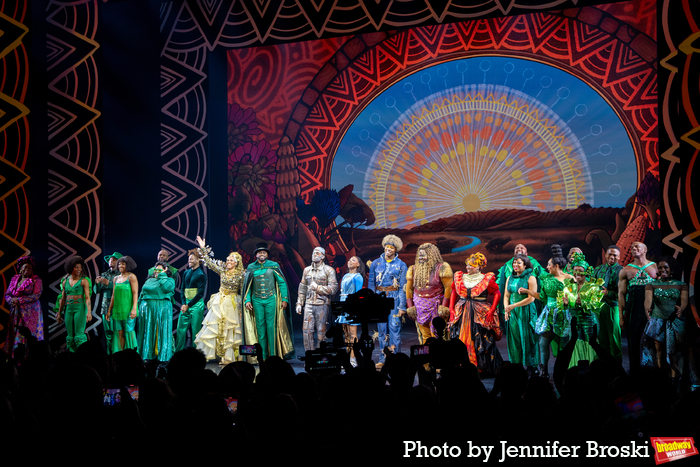 Photos: The Cast of THE WIZ Takes Their Opening Night Bows Image