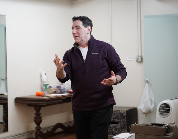Photos: Inside Rehearsal For Theater Breaking Through Barriers' Production of Neil Simon's I OUGHT TO BE IN PICTURES Image