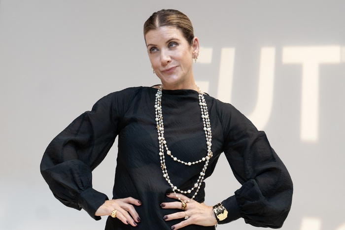 Photos: Get a First Look at Kate Walsh & More in JORDANS at The Public Image