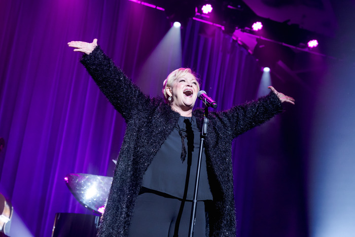 Photos & Video: See Bening, Stokes Mitchell & More at The Entertainment Community Fund Gala Image