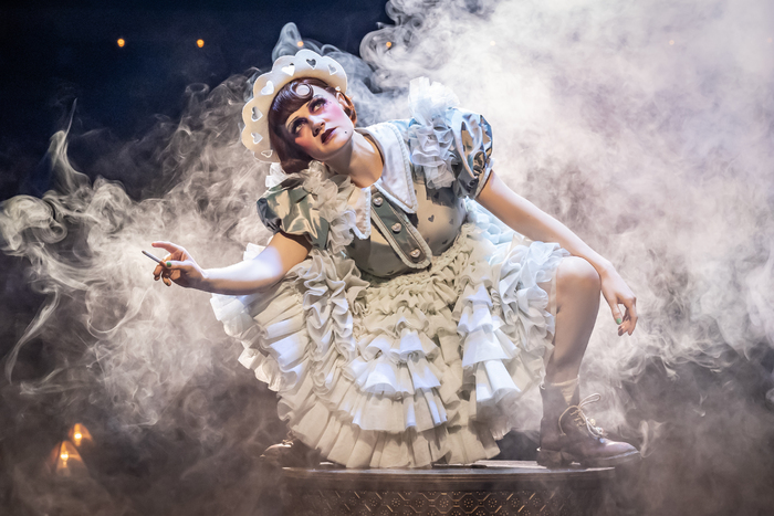 Photos: First Look at Eddie Redmayne, Gayle Rankin & More in CABARET Image