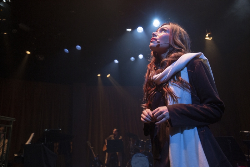 REVIEW: Andrew Lloyd Webber's TELL ME ON A SUNDAY Showcases Erin Clare's Beautiful Voice Image