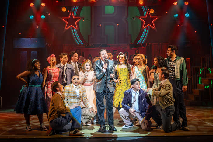 Photos: Get a First Look at GREASE UK & Ireland Tour Image
