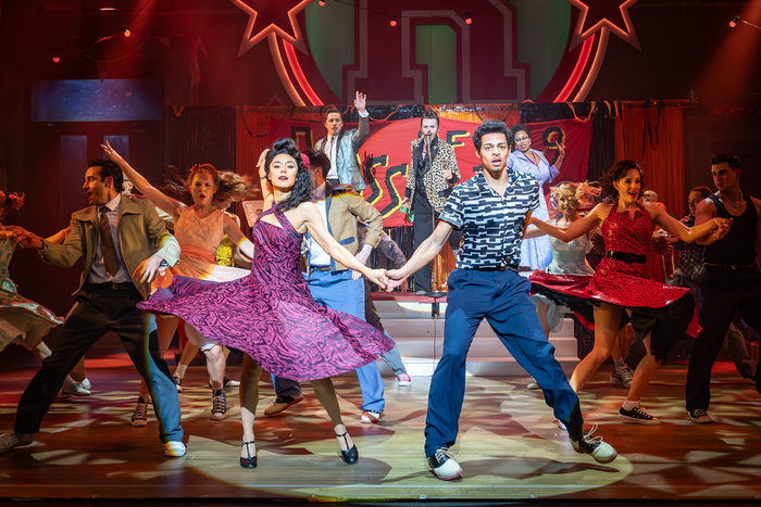 Photos: Get a First Look at GREASE UK & Ireland Tour Image