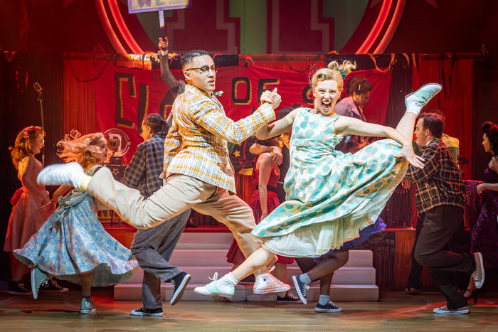 Photos: Get a First Look at GREASE UK & Ireland Tour Image