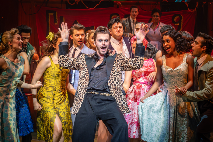 Photos: Get a First Look at GREASE UK & Ireland Tour Image