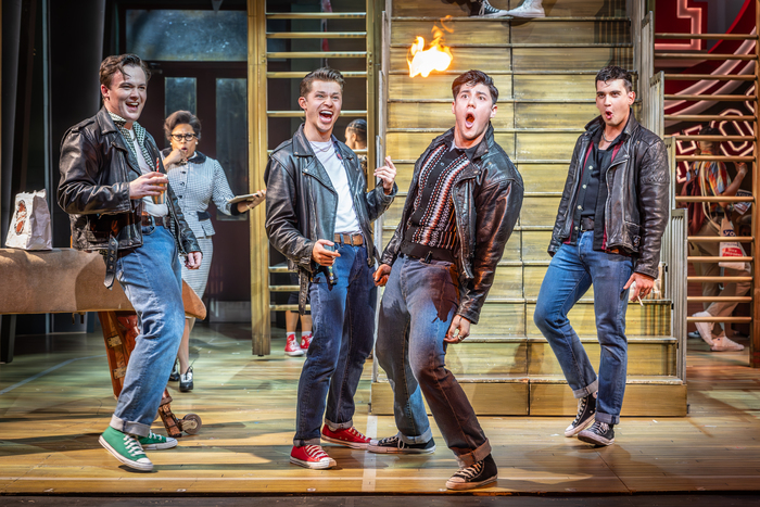 Photos: Get a First Look at GREASE UK & Ireland Tour Image