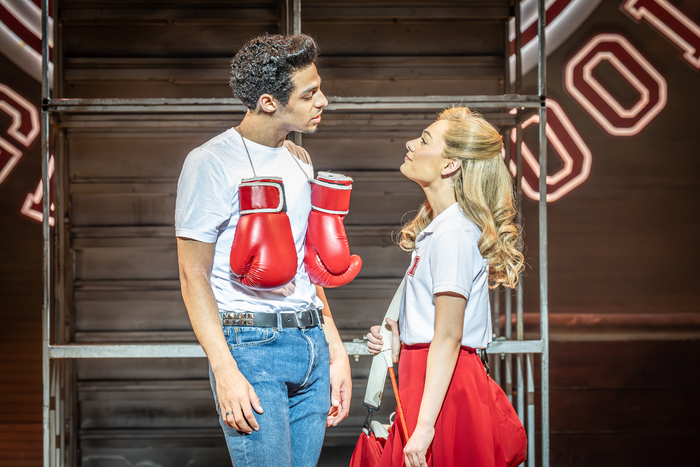Photos: Get a First Look at GREASE UK & Ireland Tour Image