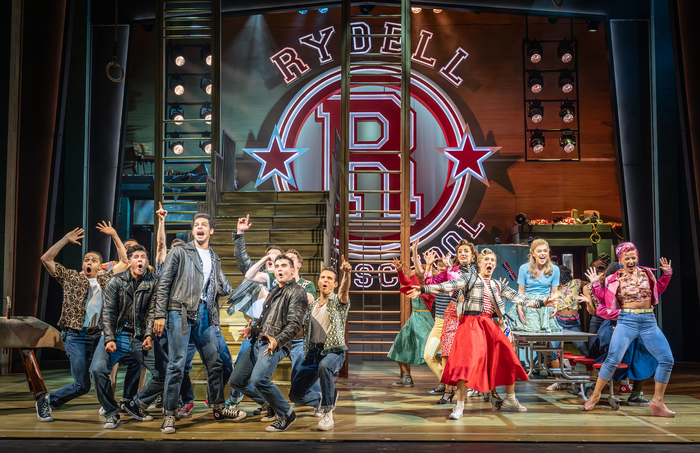 Photos: Get a First Look at GREASE UK & Ireland Tour Image