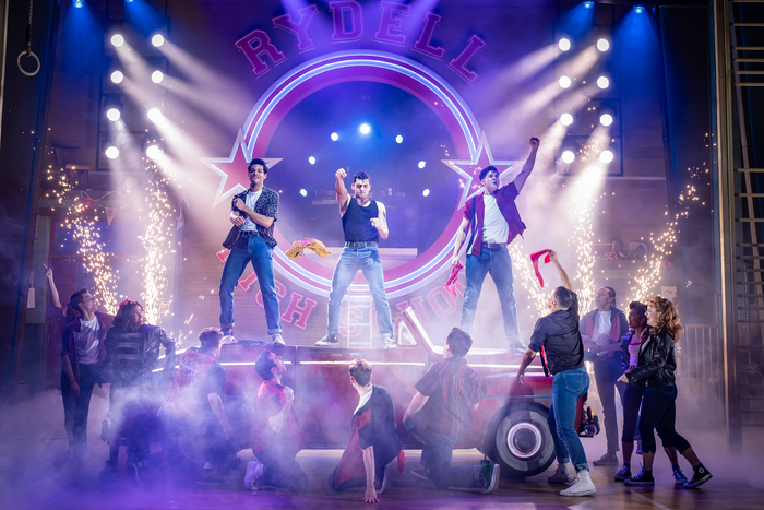 Photos: Get a First Look at GREASE UK & Ireland Tour Image