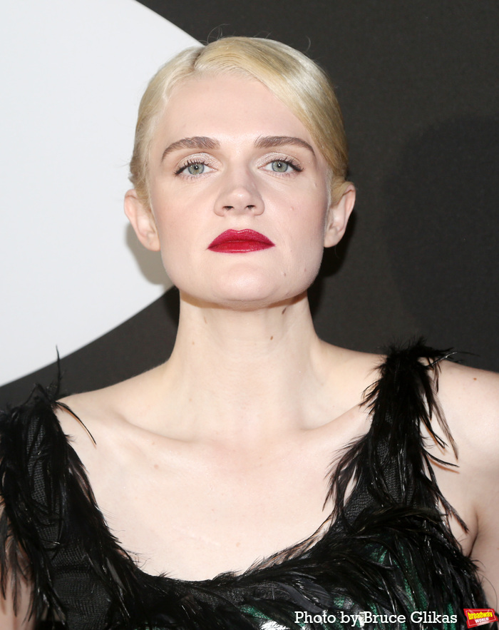 Photos: CABARET Cast Serves Double the Red Carpet Looks on Opening Weekend Image