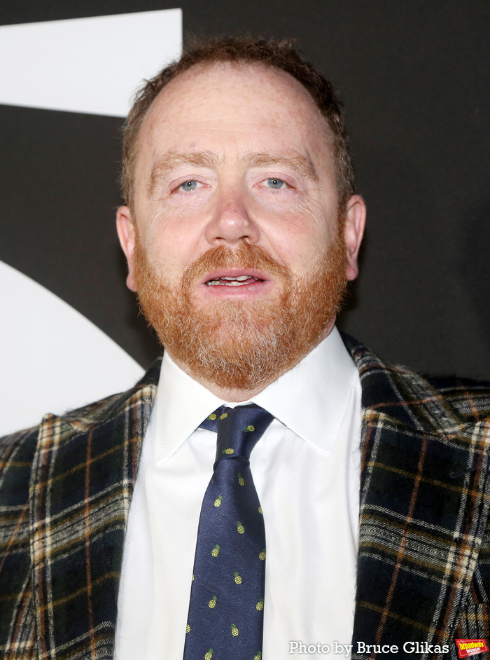 Photos: CABARET Cast Serves Double the Red Carpet Looks on Opening Weekend Image