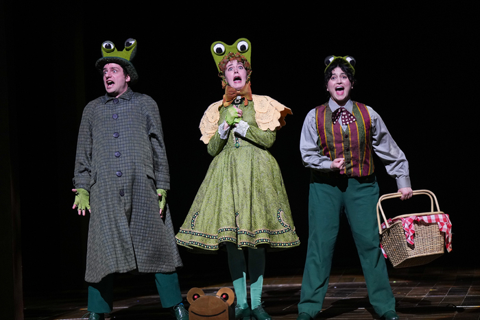 Photos: First Look at A YEAR WITH FROG AND TOAD at Children's Theatre Company Image