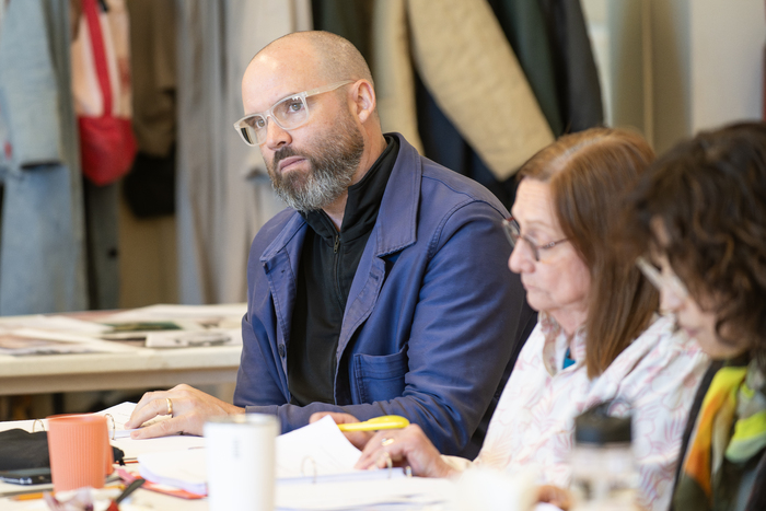 Photos: See Sandra Oh & More in Rehearsals for THE WELKIN Image