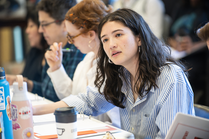 Photos: See Sandra Oh & More in Rehearsals for THE WELKIN Image