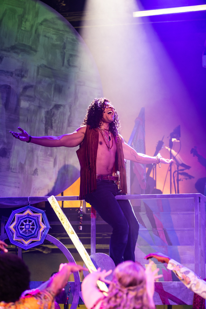 Photos: Get a First Look at HAIR at Signature Theatre Image