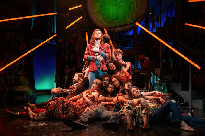 Photos: Get a First Look at HAIR at Signature Theatre Image