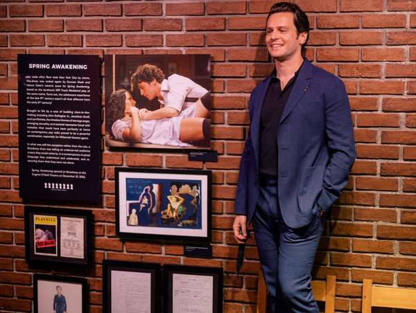 Photos: The Stars of MERRILY WE ROLL ALONG Visit The Museum Of Broadway! Image
