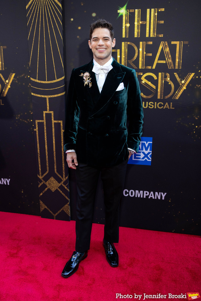 Photos: Jeremy Jordan, Eva Noblezada & the Company of THE GREAT GATSBY Celebrate Opening Night Image
