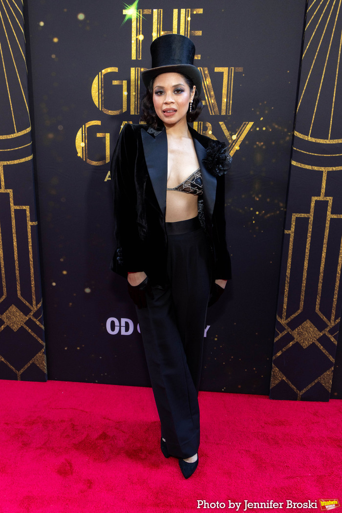 Photos: Jeremy Jordan, Eva Noblezada & the Company of THE GREAT GATSBY Celebrate Opening Night Image