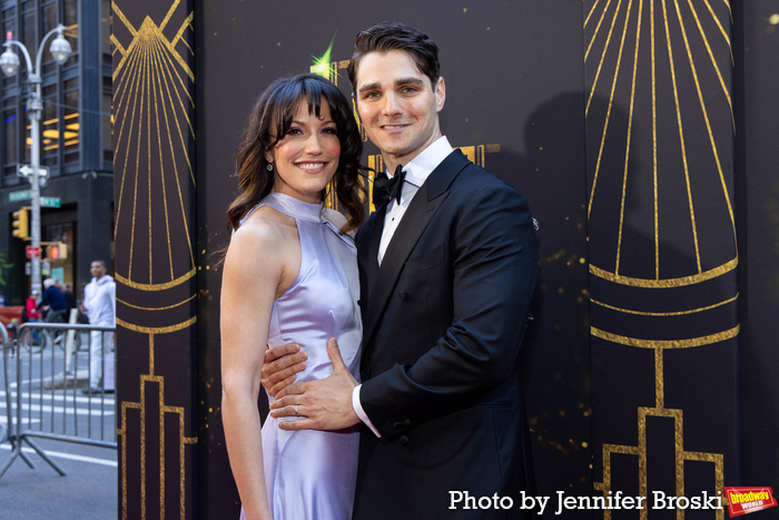 Photos: Jeremy Jordan, Eva Noblezada & the Company of THE GREAT GATSBY Celebrate Opening Night Image