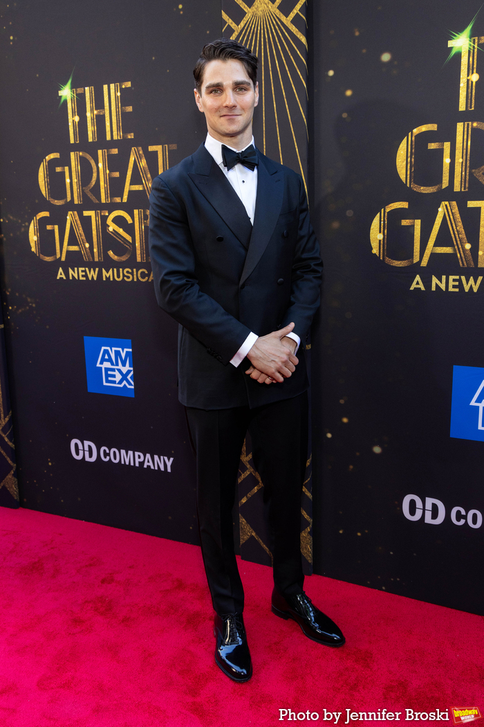 Photos: Jeremy Jordan, Eva Noblezada & the Company of THE GREAT GATSBY Celebrate Opening Night Image