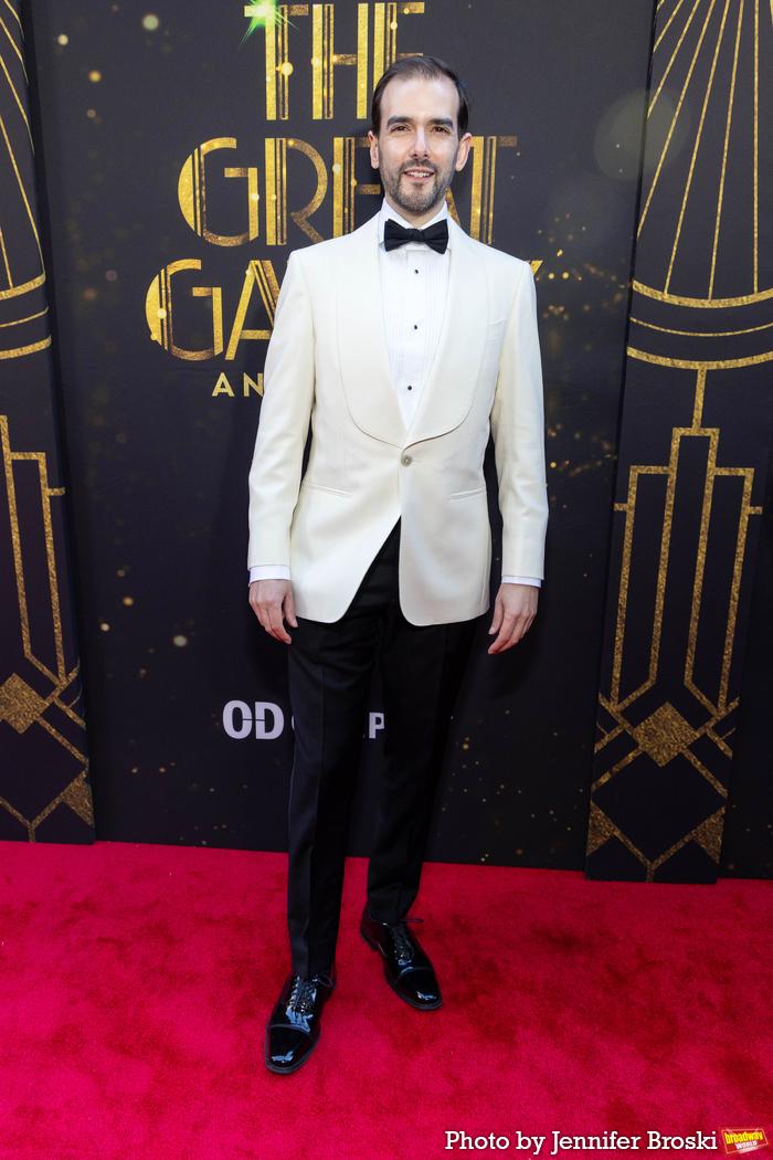 Photos: Jeremy Jordan, Eva Noblezada & the Company of THE GREAT GATSBY Celebrate Opening Night Image