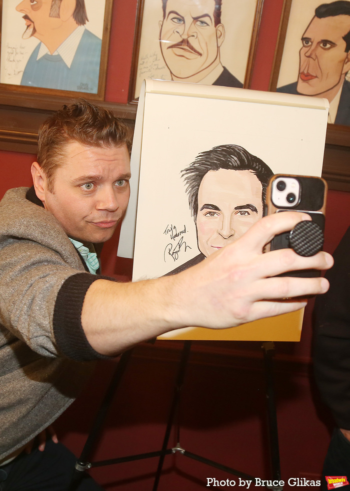 Photos: BACK TO THE FUTURE's Roger Bart Has Sardi's Caricature Unveiled Image