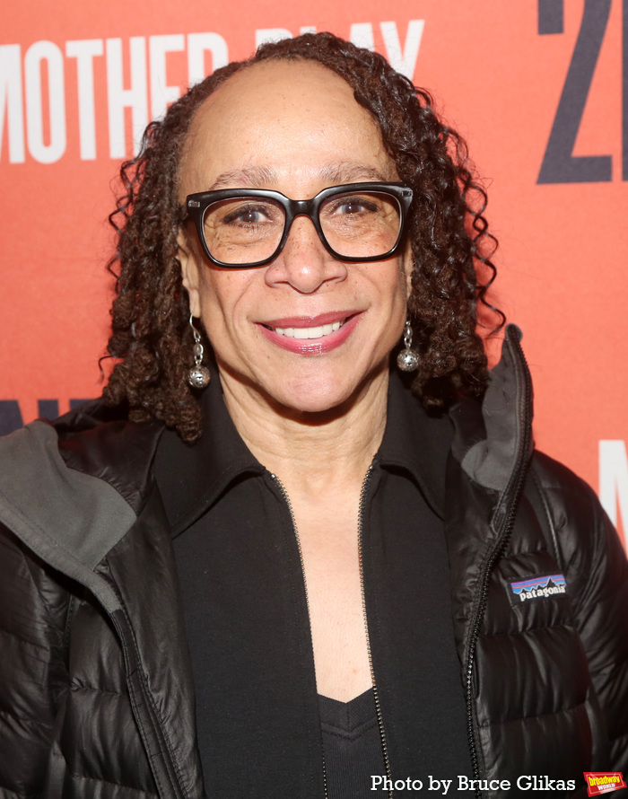 Photos: MOTHER PLAY Celebrates Opening Night on Broadway Image