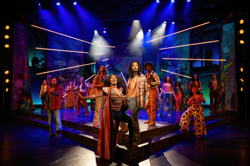 Review: HAIR at Signature Theatre Image