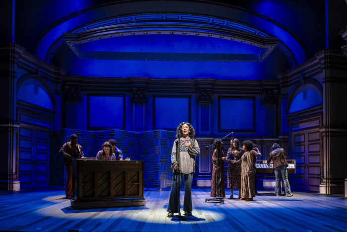Photos: First Look At BEAUTIFUL: THE CAROLE KING MUSICAL At Paramount Theatre Image