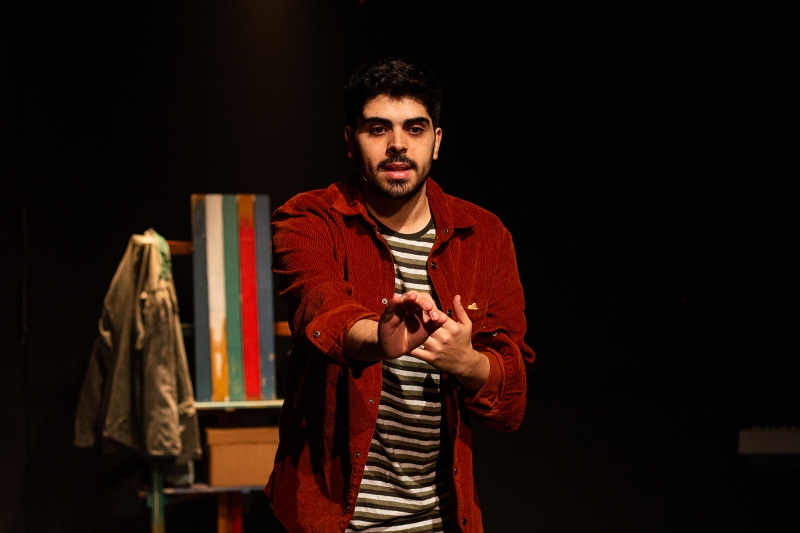 New Vitor Rocha's Musical DONATELLO Talks About Memory, Love and Aging 