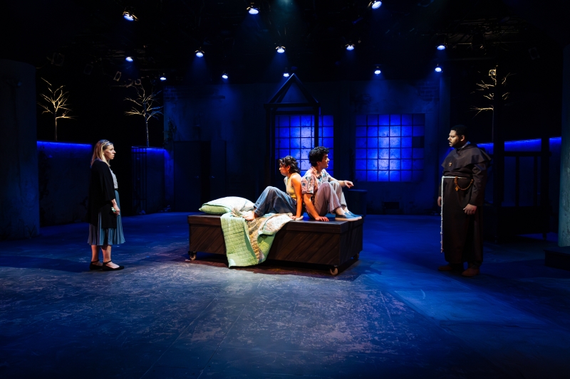 Review: ROMEO AND JULIET at Center Theatre At Seattle Center Image