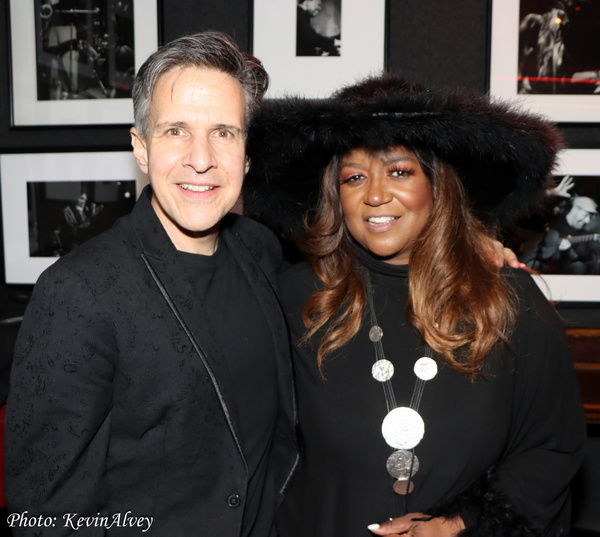 Photos: Wendy Moten Returns To The Birdland Stage Image