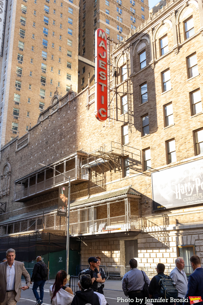 Photos: Original Majestic Theater Signage Is Back Image