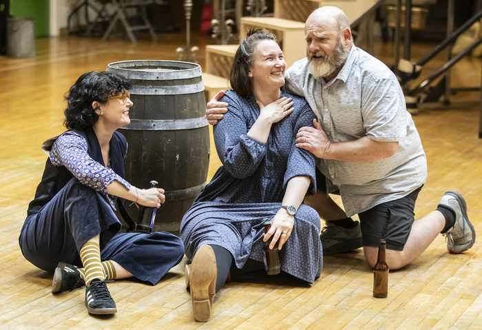 Photos: Inside Rehearsal For MY FAIR LADY at Leeds Playhouse  Image