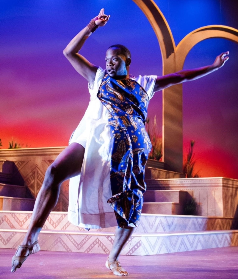 Review: YOUR ARMS TOO SHORT TO BOX WITH GOD at Playhouse On The Square Image