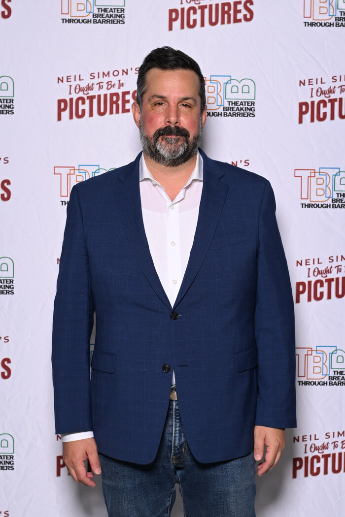 Photos: Theatre Breaking Though Barrier's I OUGHT TO BE IN PICTURES Celebrates Opening Night Image