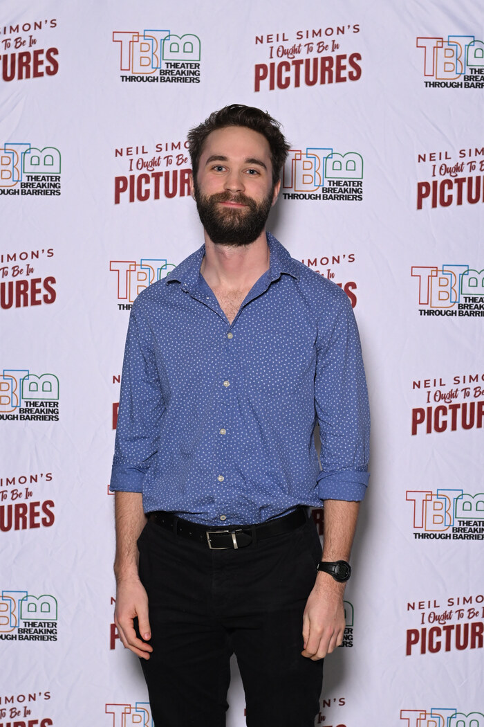 Photos: Theatre Breaking Though Barrier's I OUGHT TO BE IN PICTURES Celebrates Opening Night Image