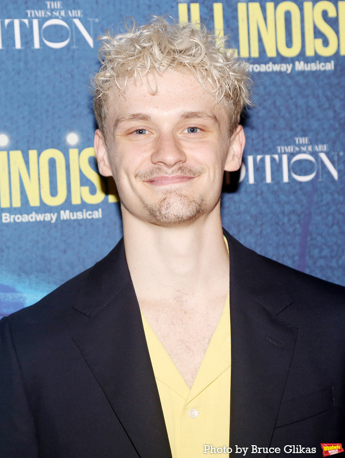 Photos: Cast & Creatives Celebrate Gala Opening of ILLINOISE Image