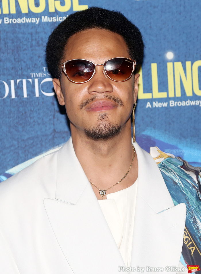Photos: Cast & Creatives Celebrate Gala Opening of ILLINOISE Image