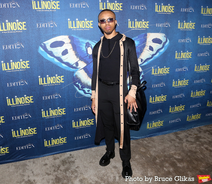 Photos: Cast & Creatives Celebrate Gala Opening of ILLINOISE Image