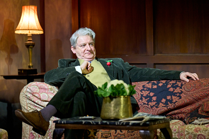 Photos: First Look at WITHNAIL & I at Birmingham Rep Image