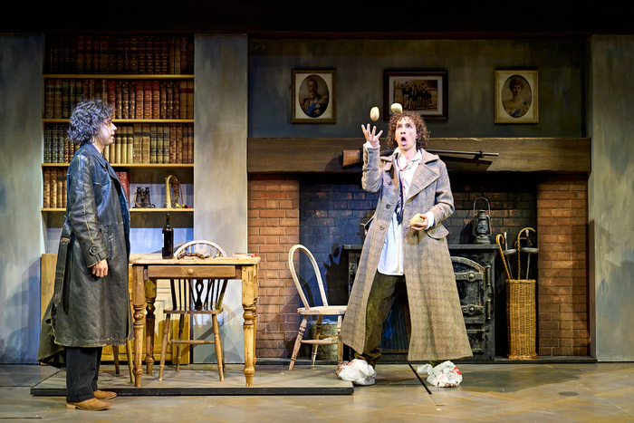 Photos: First Look at WITHNAIL & I at Birmingham Rep Image