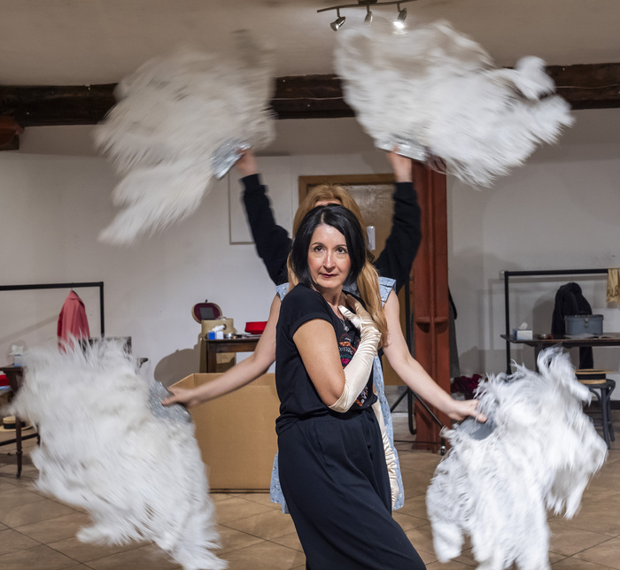 Photos: Inside Rehearsal For JERRY'S GIRLS at Menier Chocolate Factory Image