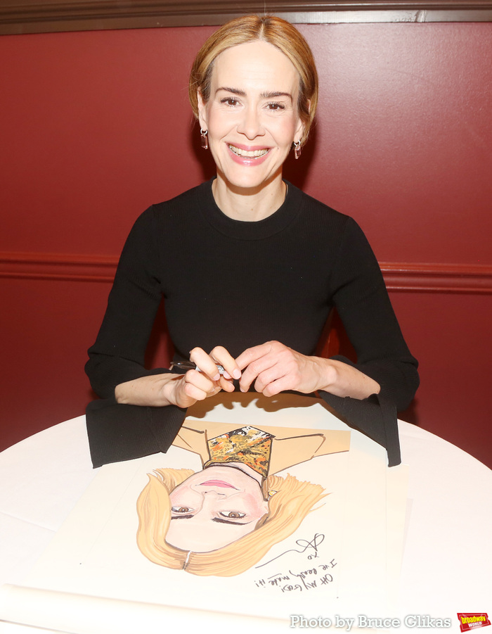 Photos: APPROPRIATE's Sarah Paulson Receives Portrait at Sardi's Image