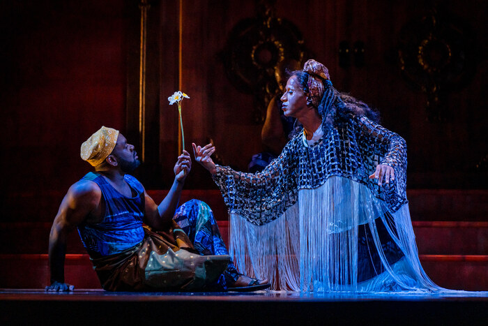 Photos: First Look At METAMORPHOSES At Folger Theatre Image